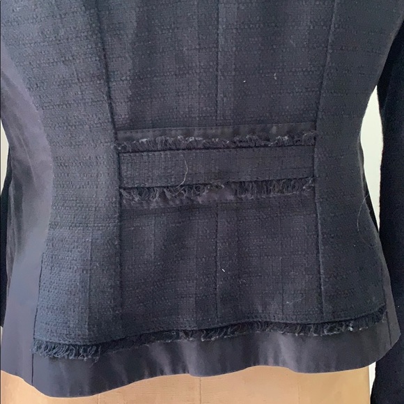 Ann Taylor fine Italian fabric blazer - Picture 3 of 8